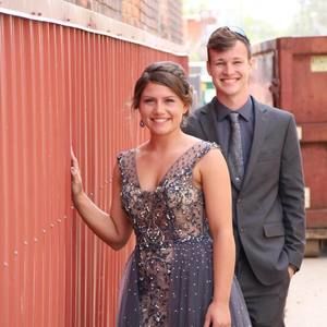 Meet your Posher, Devin